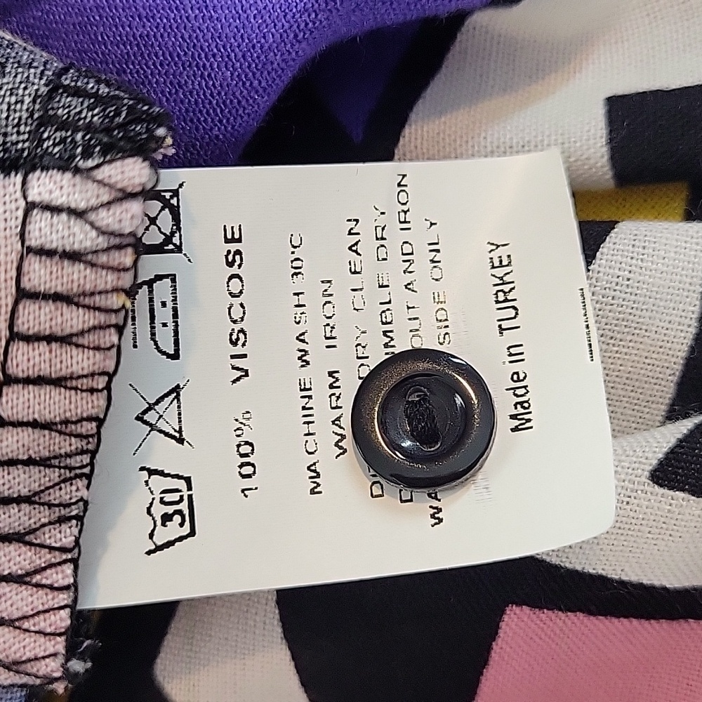 Big Dart Colorful Retro 80s 90s Button Front Coll… - image 6